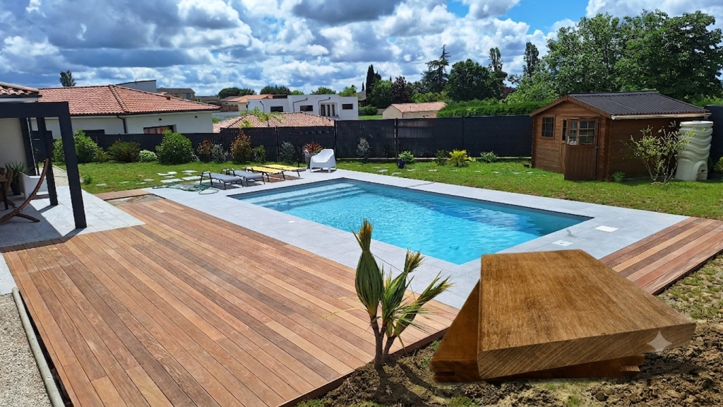 Essence de bois IPÉ posée en terrasse et tour de piscine en Occitanie par WOOD DECK Les Terrasses d'Occitanie